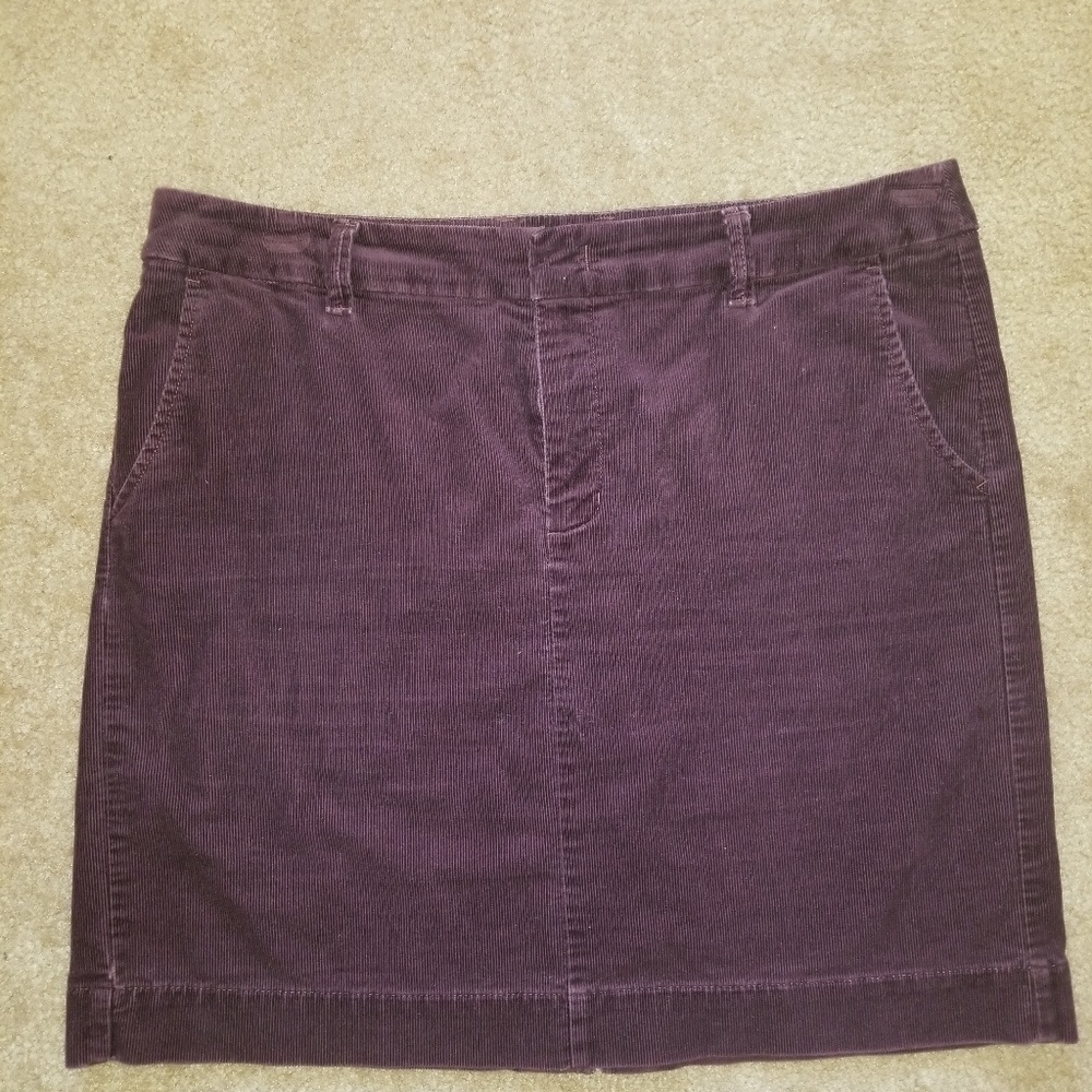 EUC Eddie Bauer Eggplant Corduroy Skirt